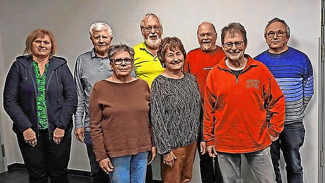 Im Vorstand engagiert sind (von links) Gabi Blessing, Ernst Blessing, Gabi Merz, Lorenz Wiehl, Jutta Brischke, Christian Fichter, Uli ...