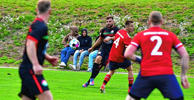 Bild 8: Spvgg. Andelsbach holt sich ein 1:1 im Derby gegen den SC Niederhof/Binzgen &ndash; und wir haben Bilder!