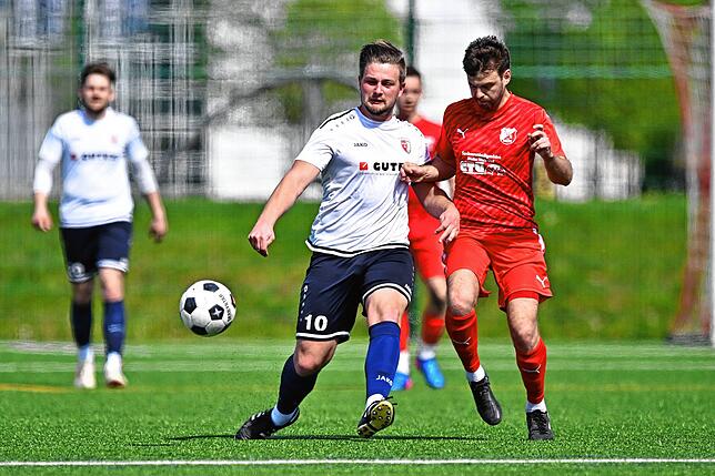 Bild 4: TuS Binzen besiegt den FC Schlüchttal mit 5:1 – und wir haben Bilder!