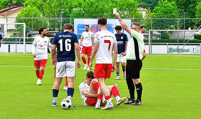 Bild 28: SV Jestetten siegt spät mit 2:1 beim VfB Waldshut – und wir haben Fotos!