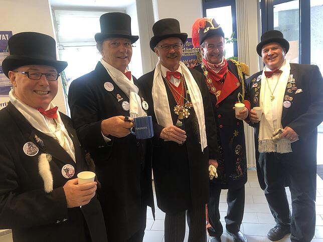 Bild 12: LIVE-BLOG zum Nachlesen &ndash; Bilder, Videos, Zünfte: So närrisch war die Fastnacht im SÜDKURIER-Stüble