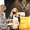 Ein Beruf, der weiter gefragt ist: Alicia Jehle (links) hat gerade ihre Ausbildung bei &bdquo;Friseur Wagner &ndash; Hairdesign by ...