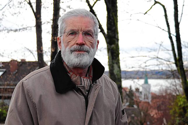 Holger Schappeler lebt seit 2010 in Überlingen.