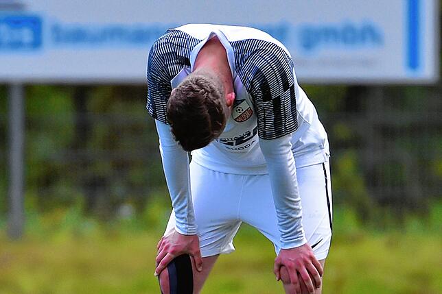 Bild 6: VfB Waldshut unterliegt mit 1:4 beim FC Zell – und wir haben Bilder!
