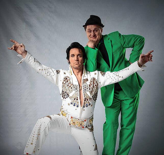 Bernd Kohlhepp (rechts) und Nils Strassburg treten mit dem Programm „Elvis trifft Elvis“ am Mittwoch, 14. August, auf.
