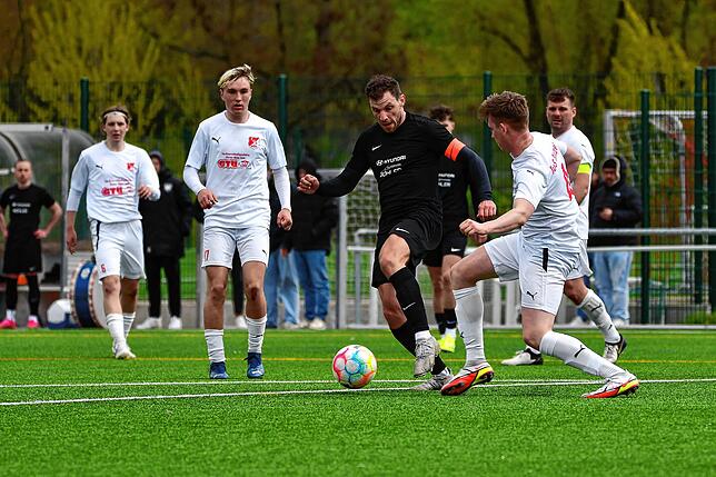 Bild 5: SG FC Wehr/Brennet zieht mit 2:1 n.V. beim TuS Binzen ins Pokalfinale ein &ndash; und wir haben Bilder!