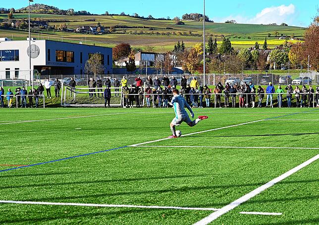Bild 11: Die besten Bilder der Bezirksliga-Partie zwischen dem FC Hilzingen und dem SV Mühlhausen