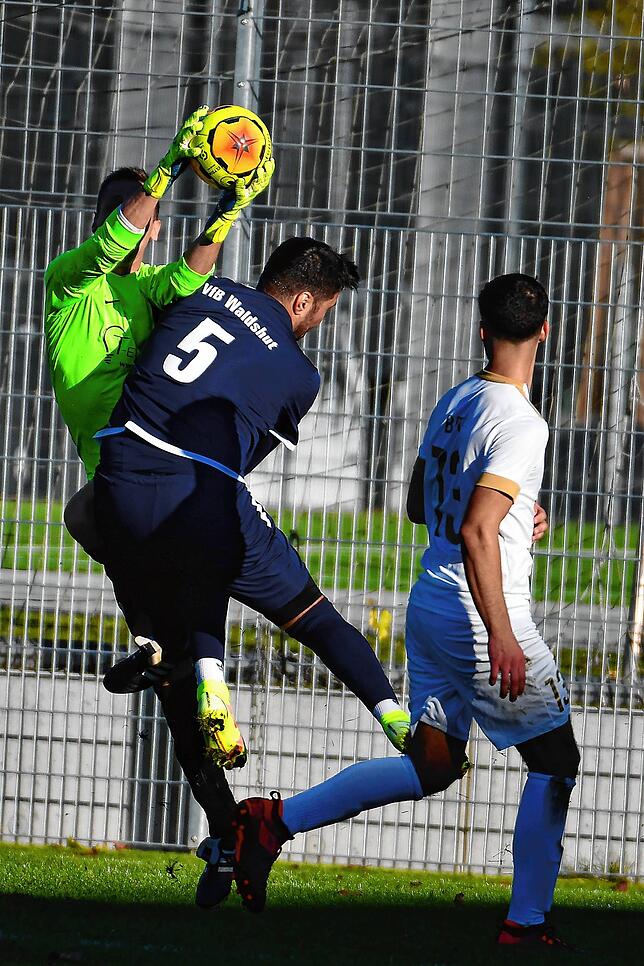 Bild 17: VfB Waldshut feiert späten 3:2-Sieg bei Bosporus FC Friedlingen &ndash; und wir haben Bilder!
