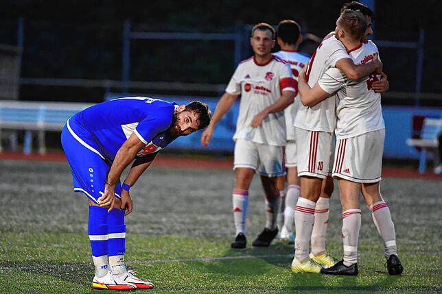 Bild 10: FC Schönau stoppt Siegesserie des FC Erzingen mit 3:2 &ndash; und wir haben die Bilder!