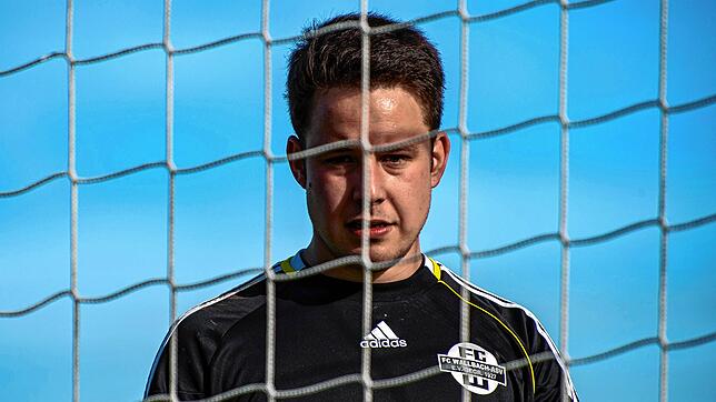 Sechste Pleite: Torwart Ramon Winkler war mit Schlusslicht FC Wallbach beim Tabellenführer SV Weil II trotz guter Moral am Ende auf ...