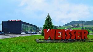 Bei der Firma J.G. Weisser stehen 108 Mitarbeiter ohne Job da. Ein Großteil wechselt in eine Transfergesellschaft, um sich hier weiter ...
