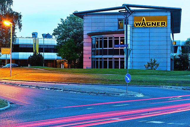 Die J. Wagner GmbH ist mit rund 400 Mitarbeitern nach der Weber Automotive GmbH der zweitgrößte Arbeitgeber in Markdorf.