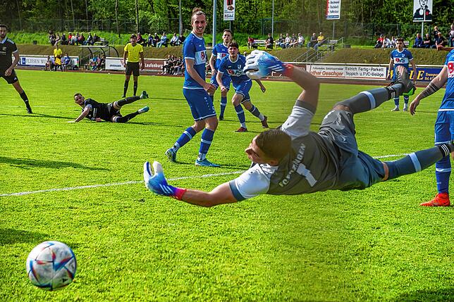 Bild 1: SV 08 Laufenburg gewinnt Hochrhein-Derby gegen FC Erzingen mit 7:1 &ndash; und wir haben Bilder!