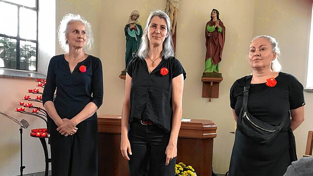 Das Kunstkollektiv Uko3 aus Halle mit Judith Runge, Almuth Lohmann-Zell und Ina Jaenicke (von links) prägt wesentlich die ...