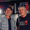 Im Studio bei den Aufnahmen für den Lockdown-Song &bdquo;Als alles selbstverständlich war&ldquo;: Musiker Peter Plietsch (links) und ...