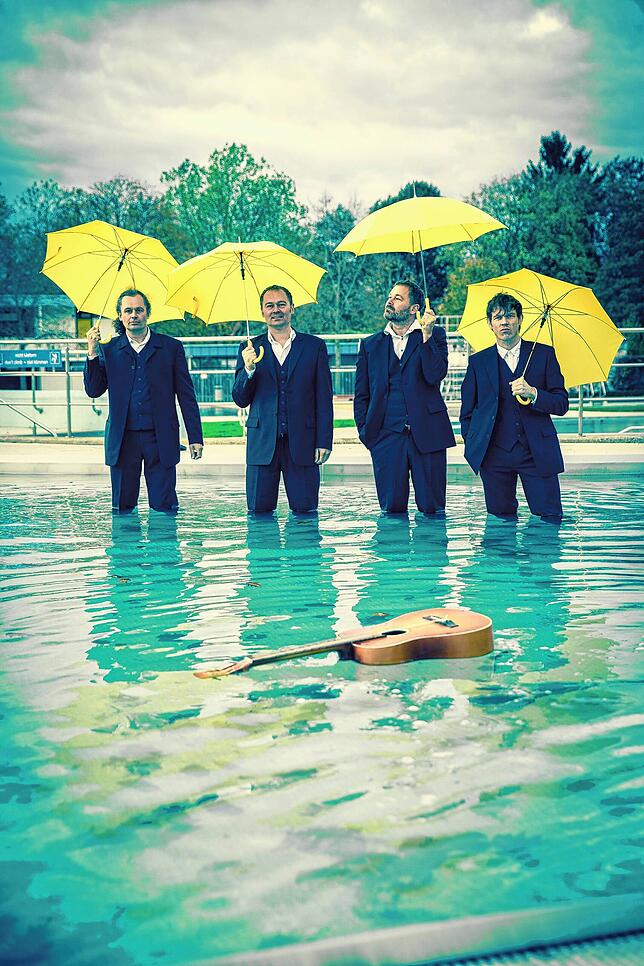 Das Acoustic Fun Orchestra bietet abgedrehte Musik-Comedy beim Röthenlochfest am Samstag, 7. September.