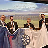 Donaueschingen und der Öschberghof (von links): Tourismusminister Guido Wolf, OB Erik Pauly, Moderator Reinhold Beckmann und ...