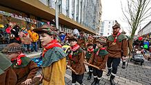 Bild : Bilder vom Kindernarrenbaum-Stellen in Radolfzell
