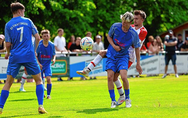 Bild 18: Unsere große Bildergalerie vom Kreisliga-Spitzenspiel zwischen Ewattingen und der SG Lenzkirch-Saig