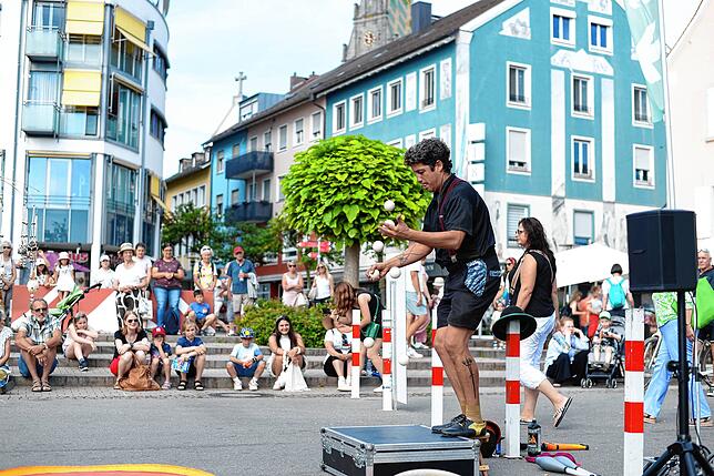 Bild 22: Kulturufer in Friedrichshafen: Buntes Treiben am Tag (Teil 1)