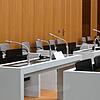 Der Saal des Oberlandesgerichts in Stuttgart-Stammheim, kurz bevor im Oktober die acht Angeklagten des Messerstecher-Prozesses ...