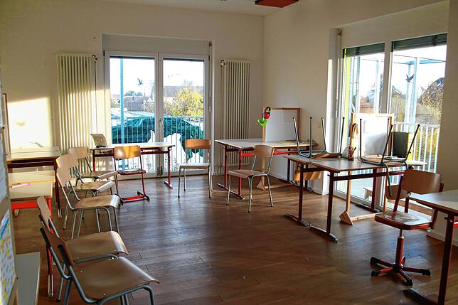 Stühle und Tische gibt es an der Unterseeschule aber trotzdem – zumindest in den höheren Klassen.