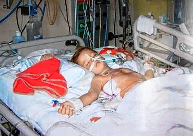 Mehrere Wochen kämpfte Marc Sieber als Kleinkind auf der Intensivstation mit dem Leben. Nach einer Operation an der Lunge musste er ins ...
