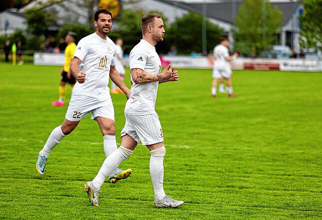 Bild 9: Die besten Bilder vom Bezirksliga-Spitzenspiel zwischen Öhningen-Gaienhofen und Südstern Singen