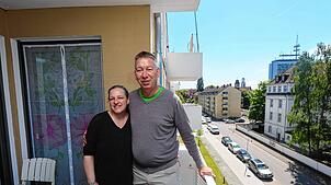 Miriam und Uwe Burger leben nun im Neubau an der Steinstraße. Errichtet hat das Haus die Bundesanstalt für Immobilienaufgaben (BImA). ...