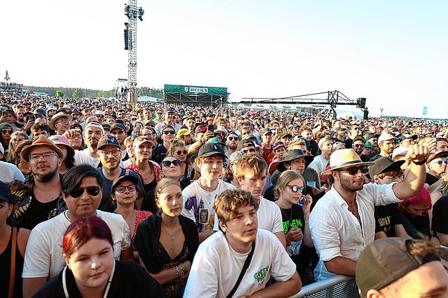 Bild 2: Jan Böhmermann & Das RTO Ehrenfeld auf dem Southside 2025: Die besten Bilder