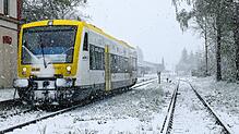 Die Biberbahn fährt am ersten Adventswochenende zahlreiche Weihnachtsmärkte in der Region an – ob es auch schneien wird wie im ...