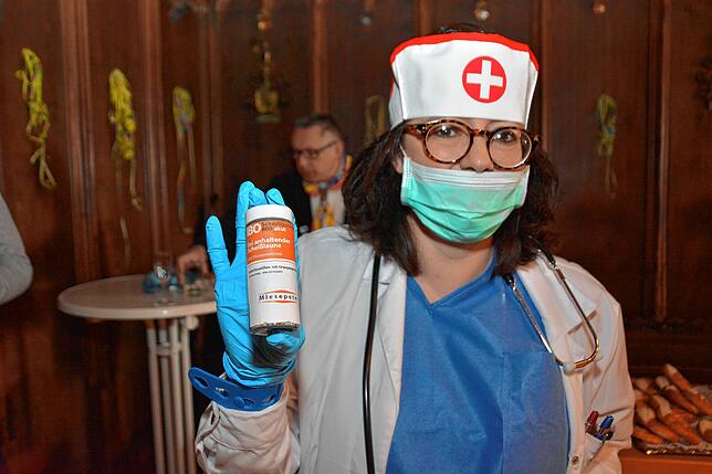 Bild 12: Bilder vom Narrensturm auf das Rathaus in in Überlingen