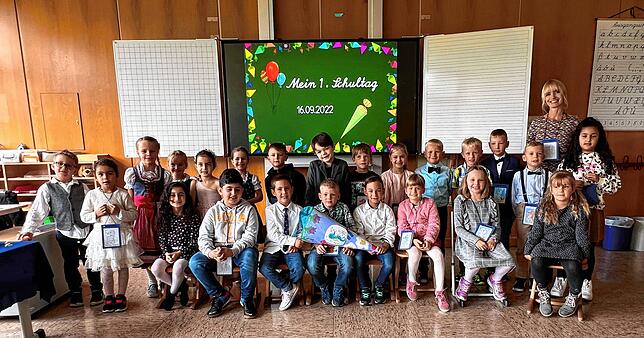 Klasse 1a der Erich-Kästner-Schule Donaueschingen mit Klassenlehrerin Nathalie Schmid-Sumser.