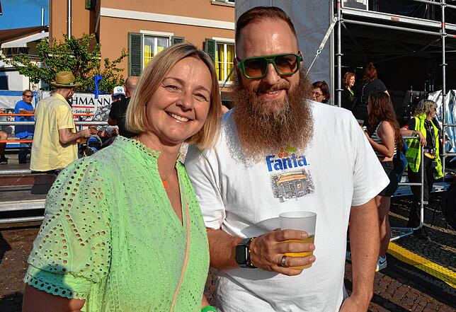Bild 32: Gute Stimmung beim dritten Konzertabend des Markdorf Open-Air 2025