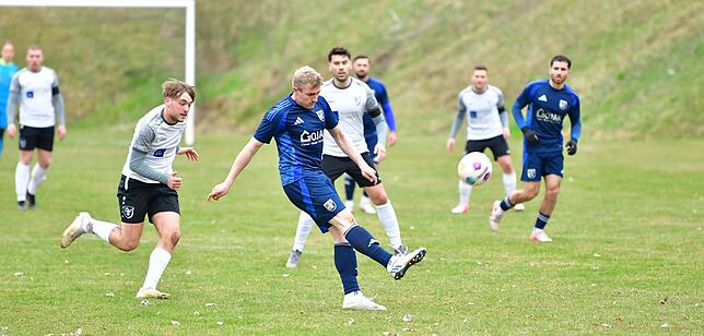 Bild 12: SV Buch besiegt den SV BW Murg mit 5:4 – und wir haben Fotos!