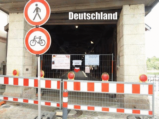 Bild 3: Diese Bilder werden bleiben: Grenzübergänge am Hochrhein aus deutscher und schweizer Perspektive