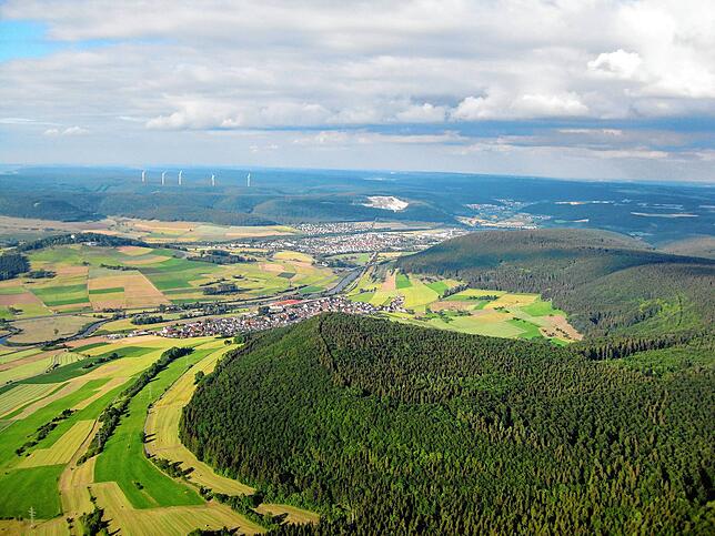 Ein unbeschreiblicher Blick bietet sich den Gleitschirmflieger während des Fluges.
