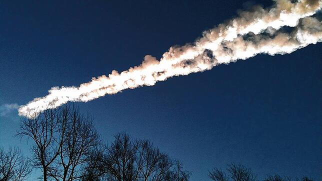 Diese Aufnahme entstand am 15. Februar 2013: Im russischen Tscheljabinsk schlug ein Meteorit ein. Die damalige Druckwelle verursachte ...