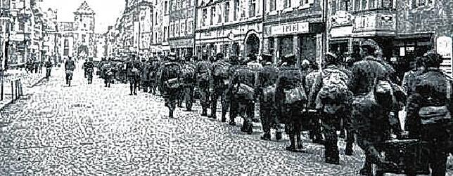 Bild 3: Zwischen Niederlage und Befreiung: Fotografien zeigen das Kriegsende in Südbaden