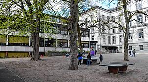 Ein Anbau für die Ganztagsbetreuung wäre an der rückwärtigen Gebäudeseite der Anton-Leo-Schule in Bad Säckingen möglich.