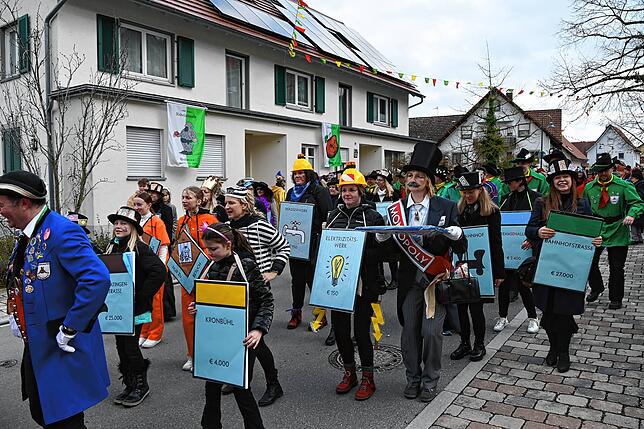 Bild 7: Bolupoly begeistert: Die schönsten Bilder vom Fasnachtsumzug mit Spielbrett-Motto in Bodman