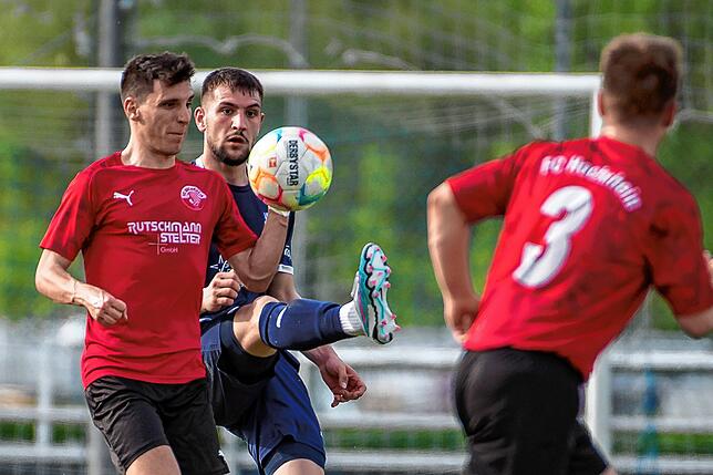 Bild 18: VfB Waldshut besiegt den FC Hochrhein mit 2:0 &ndash; und wir haben Bilder!