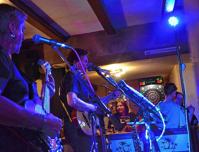 Bild 16: Eindrücke von der Markdorfer Musiknacht: Ein Fest der Musik mit 6 Bands und einem Chor