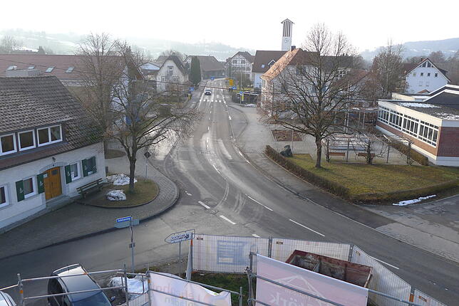 Gähnende Leere auf der L 204 in der Ortsdurchfahrt von Untersiggingen: So wird es wohl während der rund sechsmonatigen Sperrung im ...