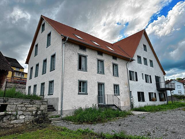 Aus dem früher brachliegenden Areal entwickelt das Team ein neues Wohnumfeld und will dabei bewusst historische Spuren erhalten.
