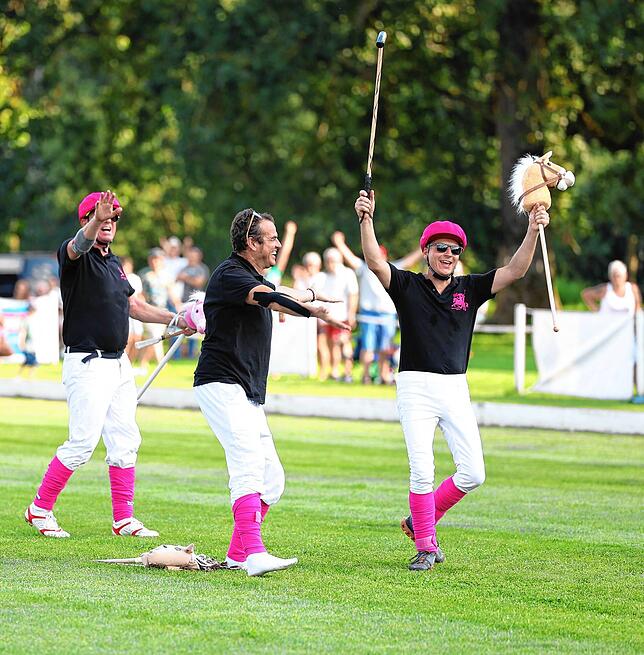 Bild 24: Steckenpferd-Poloturnier: die schönsten Bilder .- Teil 1