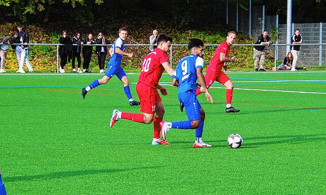 Bild 9: Die besten Bilder von der Landesliga-Partie FC Pfaffenweiler gegen FC Radolfzell!