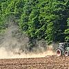 Die lange Trockenheit macht auch der Landwirtschaft zu schaffen.