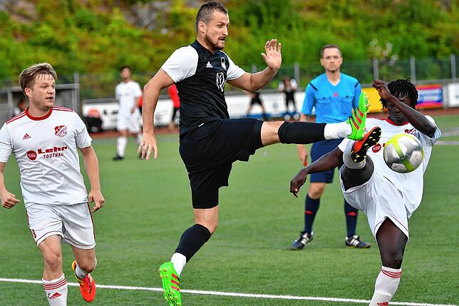 Bild 10: FC Schönau startet mit 4:0 gegen den FC Tiengen 08 in die Saison &ndash; und wir haben Bilder!