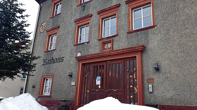 Im Bräunlinger Rathaus hat das Ordnungsamt allerhand mit den Aufgaben zu tun, die durch die Corona-Pandemie einen Mehraufwand ...